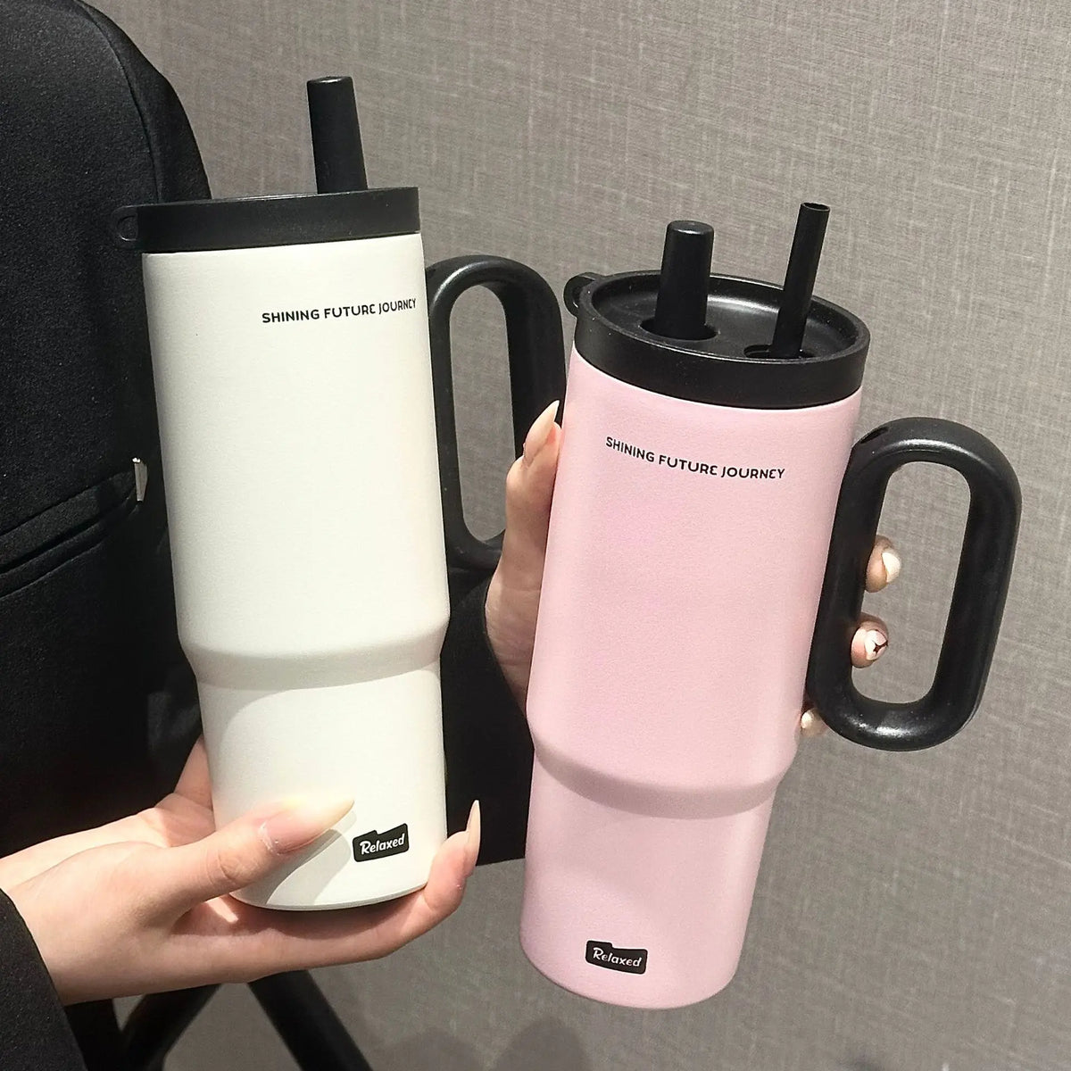 Edelstahl Thermobecher 720ml – Mit Strohhalm & Griff, Vakuumisoliert für Kaffee & Reisen