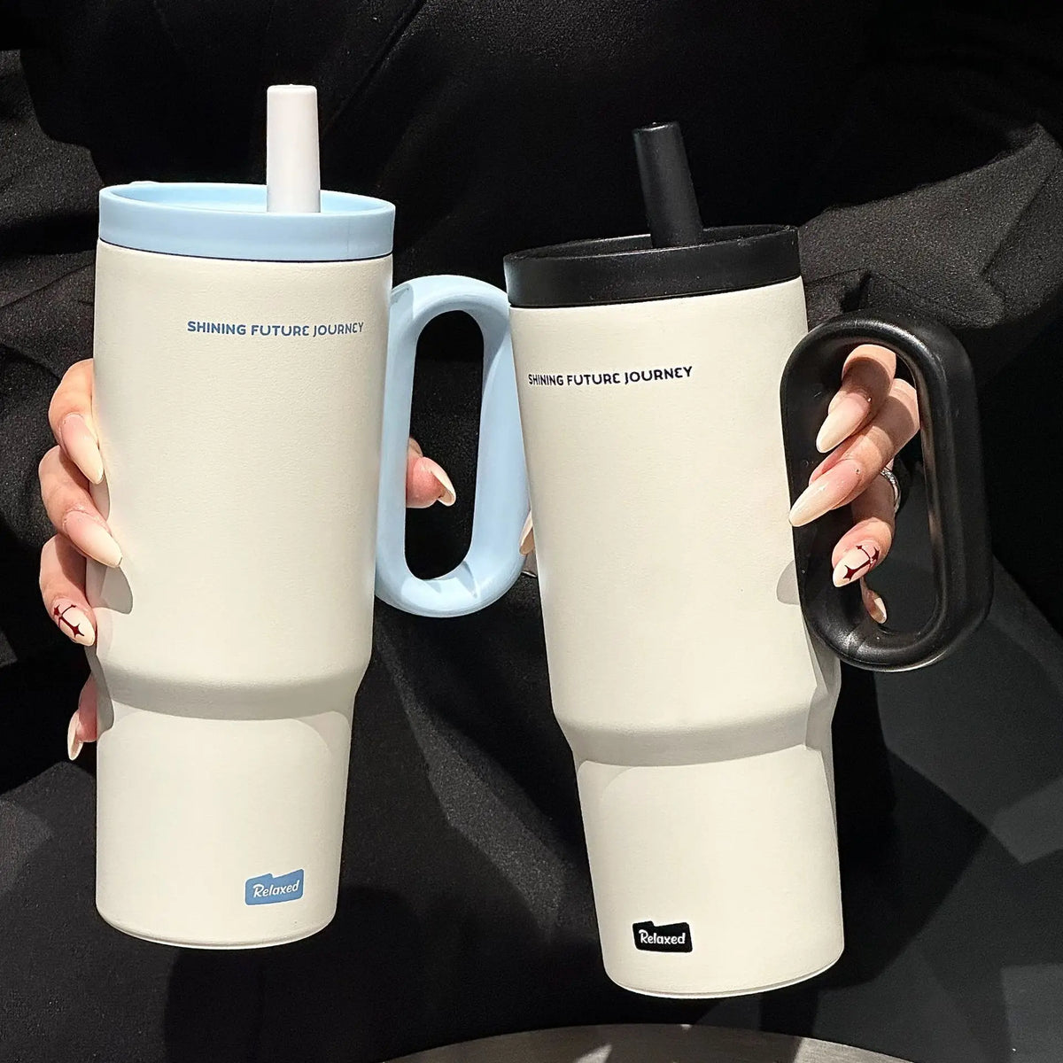Edelstahl Thermobecher 720ml – Mit Strohhalm & Griff, Vakuumisoliert für Kaffee & Reisen